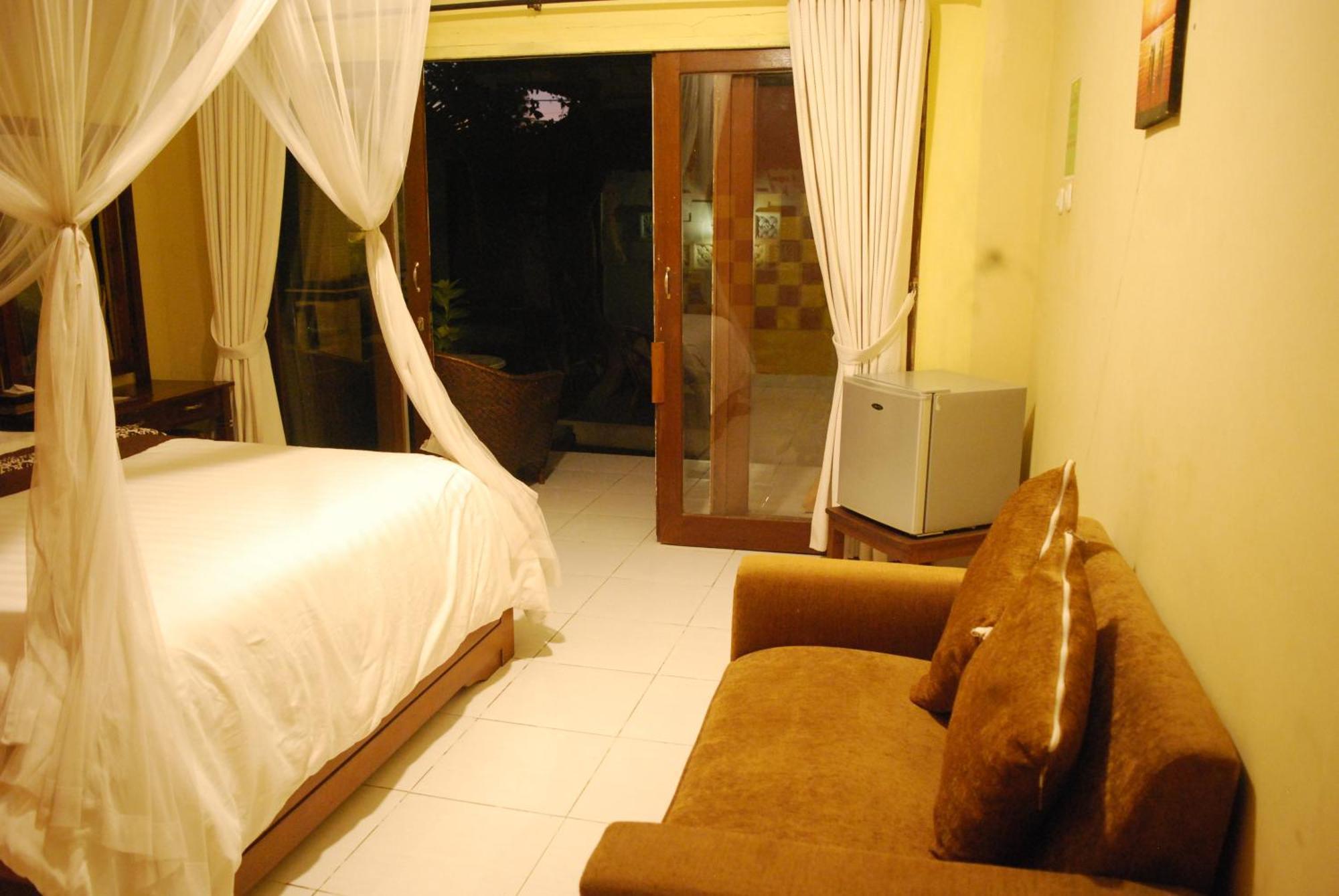 Dalum Homestay Амед Экстерьер фото